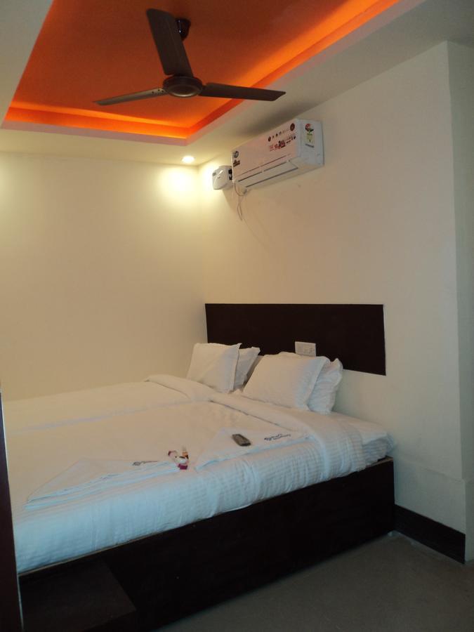 Mani'S Residency Hotel Madurai Esterno foto