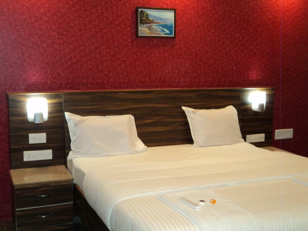 Hotel Mani'S Residency Madurai Esterno foto